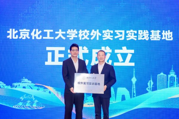 11a161a709034b0ba73ea0a1b03a1179 11a161a709034b0ba73ea0a1b03a1179