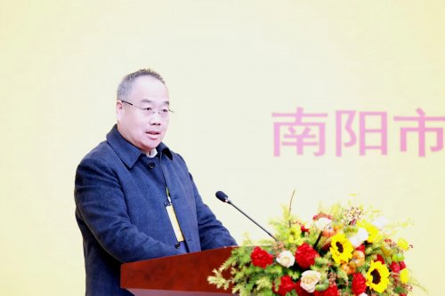 042fe1d52f59f97dfe12706ab9559d4f